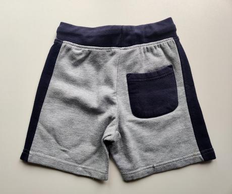 Obrázkové teplákové kraťasy vel. 110, 110