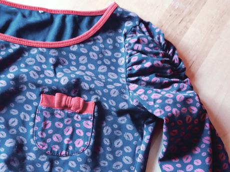 Dvě bavlněné trička, 134