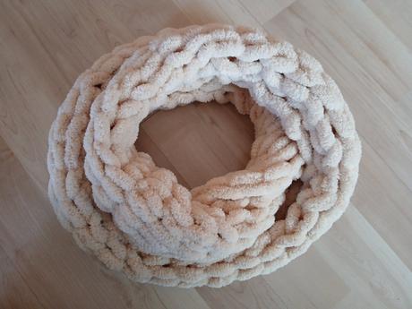 Měkký pletený nákrčník puffy (barva na přání), 