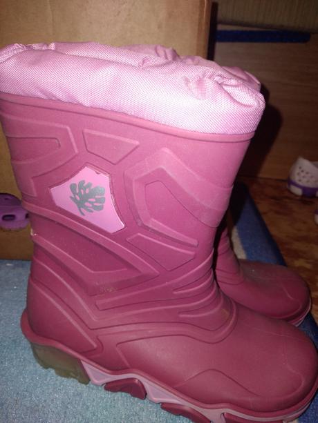 Dívčí gumáky vel. 28 - 29, vnit.stélka 18 cm, 28