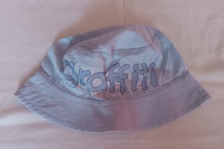 Modrý bavlněný klobouček, 92