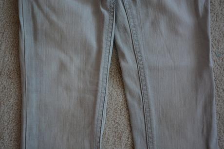 Vyšívané džíny, next,116