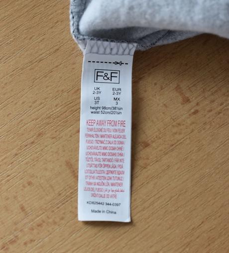 Tepláky vel. 2 - 3 roky, f&f,98