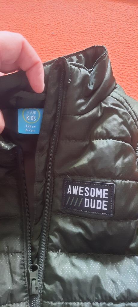 Chlapecká vesta vel. 122(6-7let). zn. little kids, 122