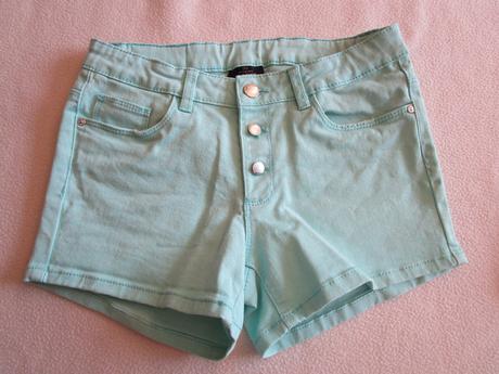 Pěkné sv. zelené bavl. kraťasy, vel. 152, takko,152