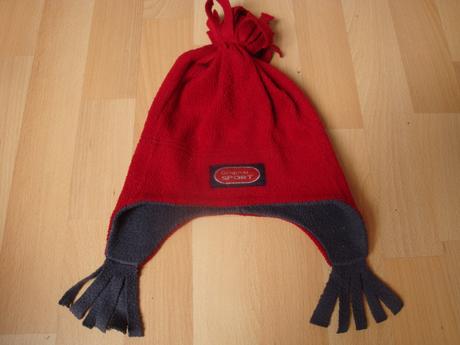 Čepice zimní s třásněmi, vel. 74-86, 74