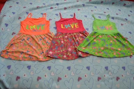 Letní šaty zástěrka do školky pro trojčata, 122