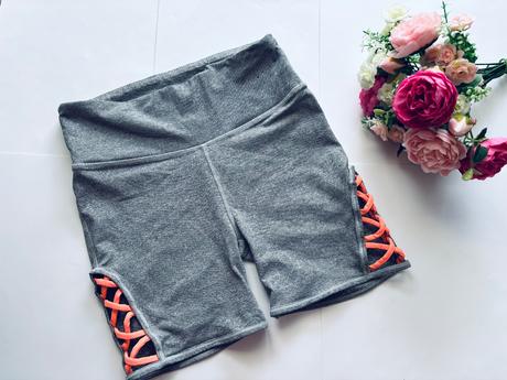 D38/ kraťasy sportovní leginové - v.s, s