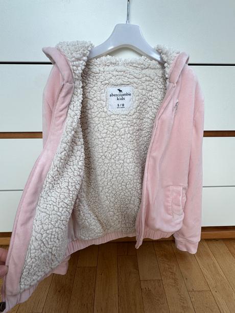 Mikina s kožiškem, abercrombie&fitch,134
