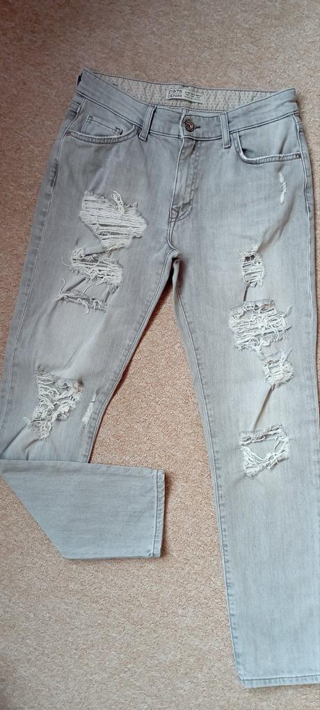 Rifle zn."zara basic dept" vel."34 i větší vel", zara,34