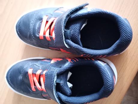 Tenisky do tělocvičny 30, 30