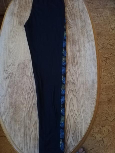 Leginy dívčí vel. 146/152, zn. y. f. k., 146