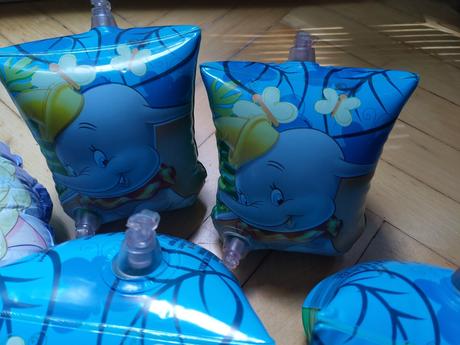Plavací kruh + 2x rukávky intex disney,