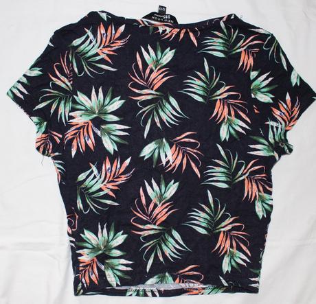 Op615. tričko do pasu 12-13 let, new look,158