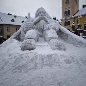 @sakura21: I přes oteplení zatím místo neopouští 🤘