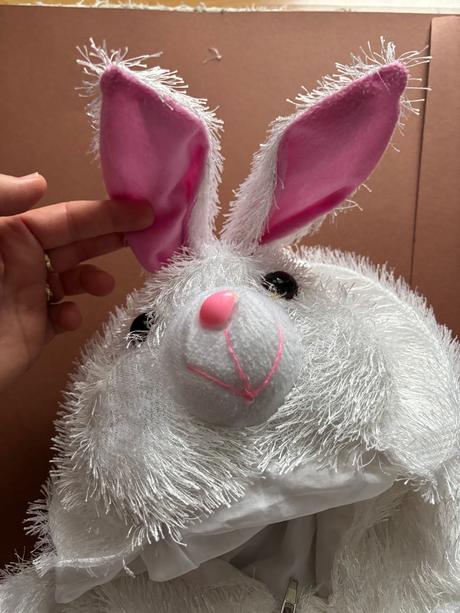 An9/ kostým zajíc - v.7/9 let, 