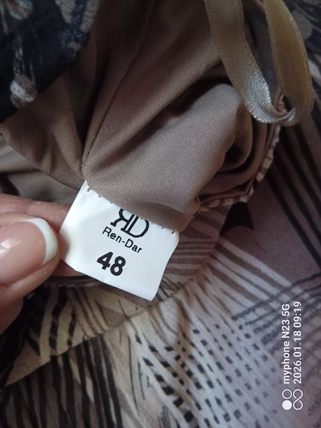 Sukně zn."ren-dar" vel."48", 48