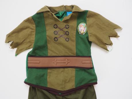 Kostým petr pan vel 104,