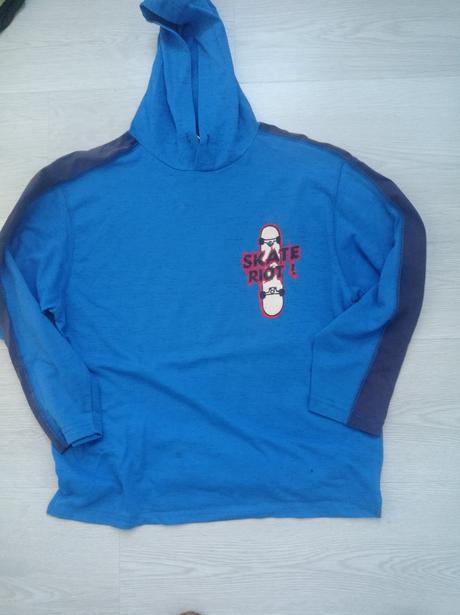 Skate tričko, tenčí mikina s kapucí 152,158, 152