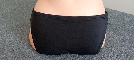 Spodní díl plavek zn."hunkemöller" vel."s", s