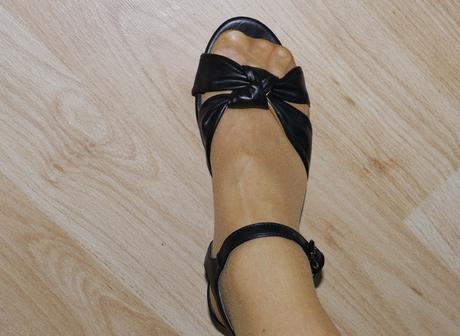 Dorothy perkins sandaly cerne na klinku 36-37, 37