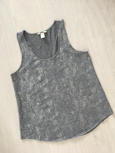 Dámská značková trička/tílka/crop topy, vel. xs/s, s