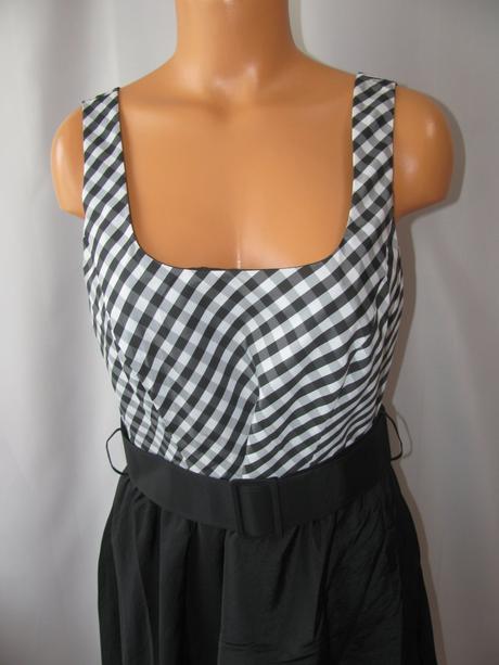 Dámské šaty-be beau, 42