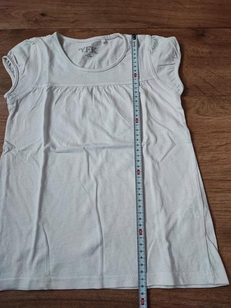 Trička 122/128, 122