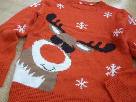 Vánoční svetr vel.9-10, 140
