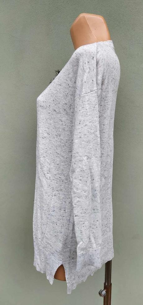 Tenký volný delší svetr myhailys - vel.s, s