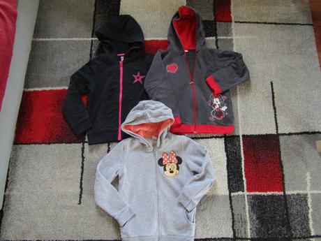 Mikiny pro holku ve.122/128 zn.disney,f & f, disney,122