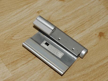 Automaticke zavirani dveri, 