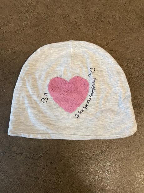 Dívčí jarní podzimní čepice s měnícími flitry, pepco,128