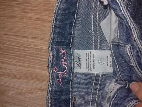 Riflové kraťasy, levis,104
