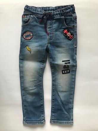 Měkkoučké džíny s nášivkami, matalan,98