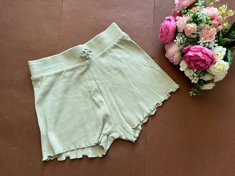 Kraťasy - v.6/7 let, primark,122