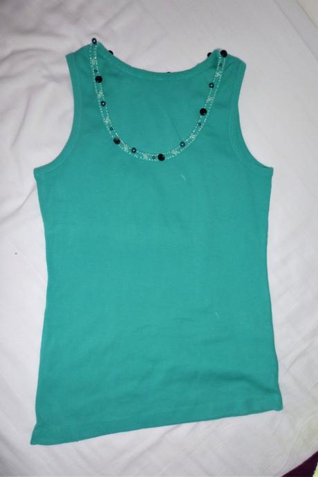 Tílko smaragdové originálně zdobené-vel.m, m