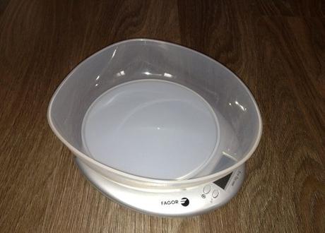 Digitální váha fagor, 