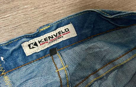 Prodám rifle kenvelo velikost 32/32, kenvelo,32