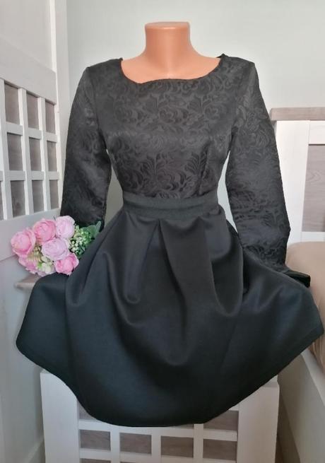 Společenské šaty, s