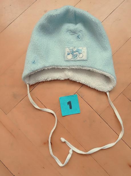 Čepice vel. 62-68, teplé, cca 41-44 cm, 62