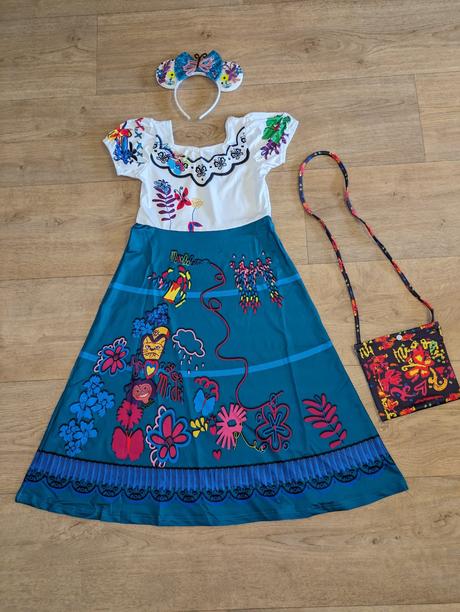 Karnevalový kostým mirabel z pohádky encanto 140,