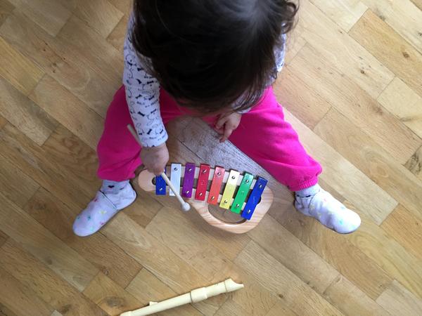 Jaké ukolébavky si se svými dětmi před spaním zpíváte nejraději?