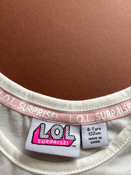 Ob/ šaty l.o.l - v.6/7 let, 122