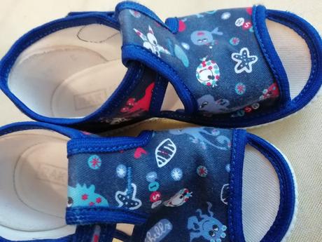 Bačkůrky nošené 7dni ve školce, jako nové 25vel., rak,25