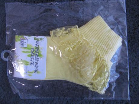 Sváteční žluté ponožky s krajkou-v.13, 