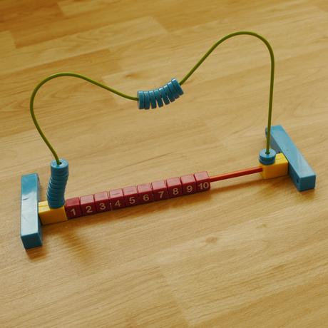 1-10-20-30 pocitadlo na stul,