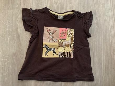 Triko s pajetkami, 104