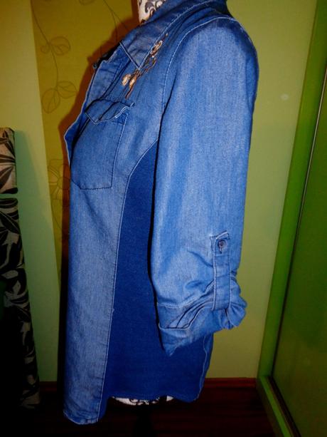 Košile z odlehčené rifloviny s vyšitými květy, m