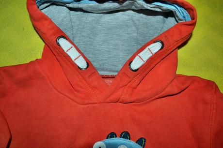 Mikina next s ještěrem, v.104, next,104